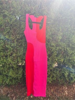naked wardrobe Pink and Red Colorblock Racerback Midi Dress
